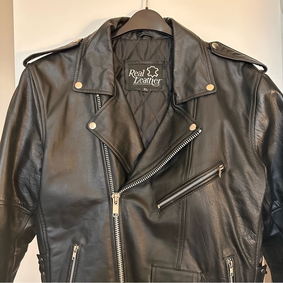 Pristine Leather Motorcycle Jacket - Picture 2 of 9